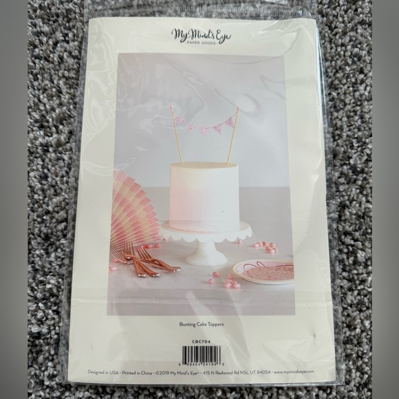 My Mind's Eye Sprinkle Mini Pendant Cake Topper - Picture 4 of 5